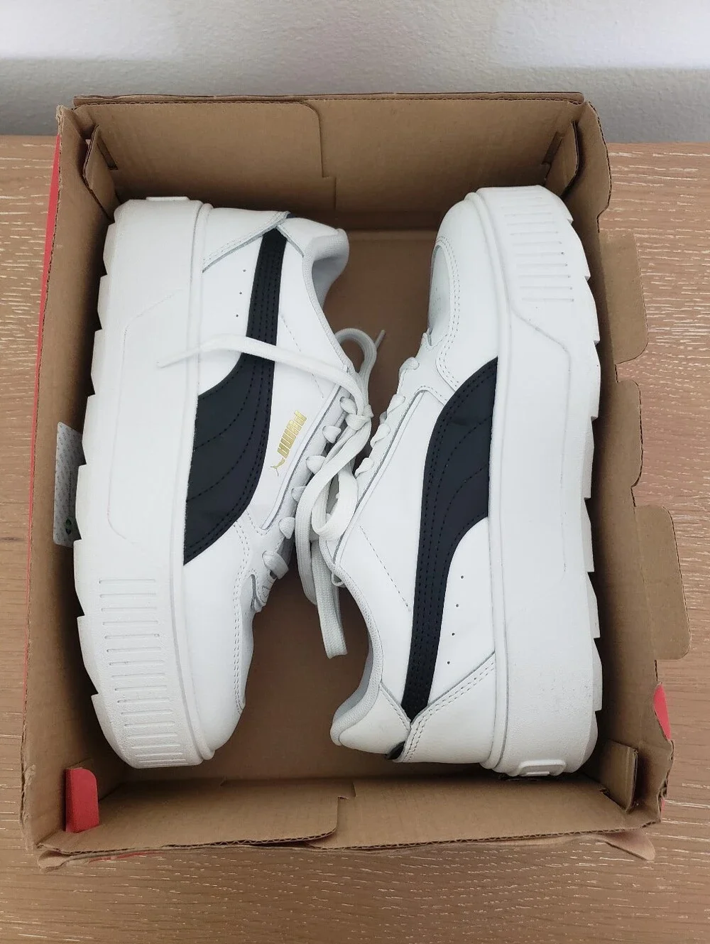 Women's Puma White Sneakers with Black Formstrip